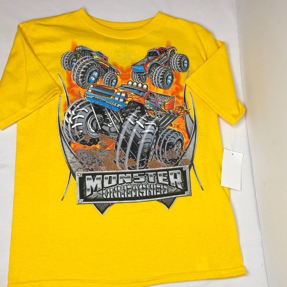 BioWorld Monster Unleashed Yellow size 7
